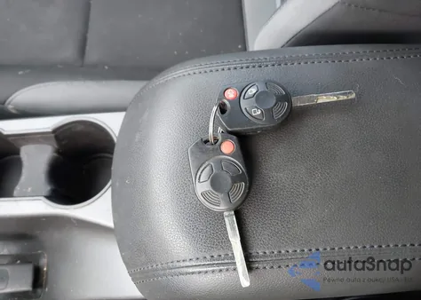 2014 Ford Escape S z USA, uszkodzony, nr VIN 1FMCU0F77EUB05782